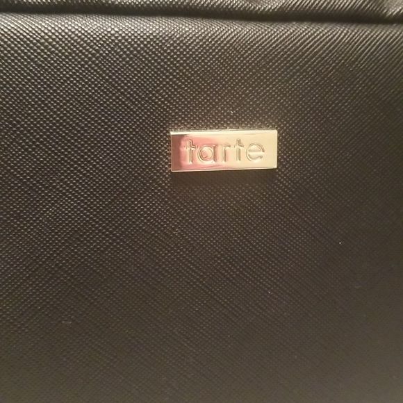 Tarte Cosmetics Toiletries Bag 9" X 6" Black Stefano Leather Look EUC! - Picture 6 of 9